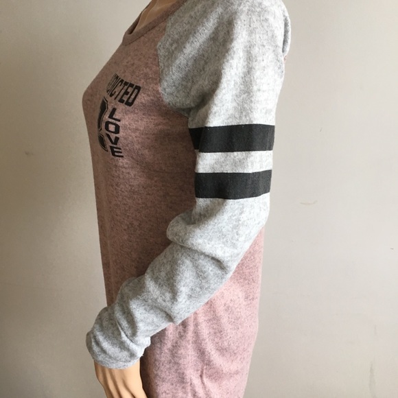 LOVE New York long sleeve top pink, gray,black - Picture 4 of 7